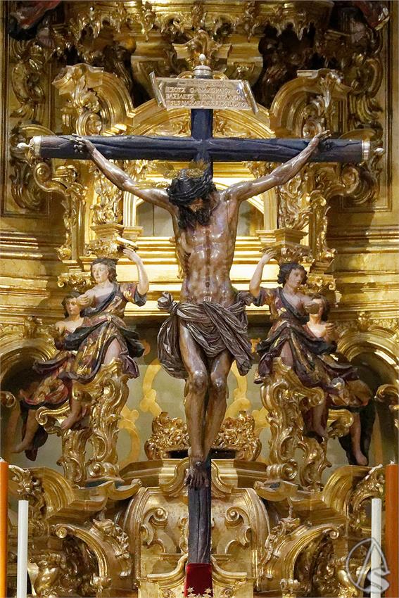 fjmontiel_Titulares_Amor_en_Altar_Mayor_por_obras_2025_DSC_2400_DxO