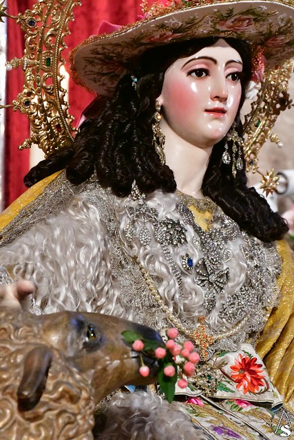 veneracion pastora triana