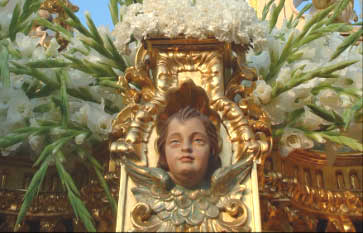 Detalle de ngel del paso de M Auxiliadora / Foto: Francisco Santiago